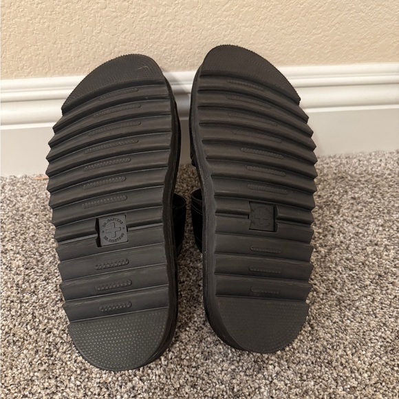 Dr. Martens Black Leather Myles Platform Sandals - Doc Martens - Picture 4 of 6